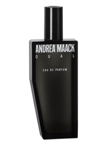Dual Andrea Maack